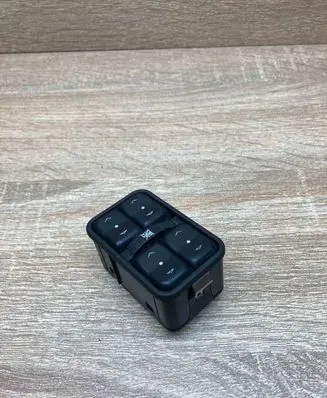 Opel Zafira A Electric window control switch 90561086 13363401