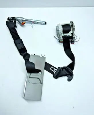 Renault Kadjar Front seatbelt 868848404R 061650