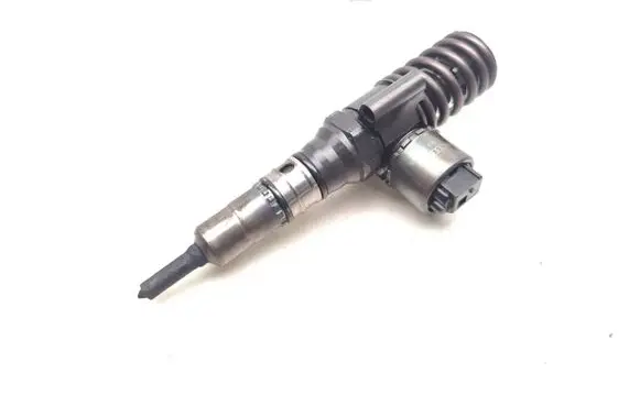 Audi A3 S3 8P Fuel injector 03G130073B 0414720403