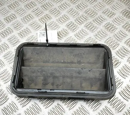 Lexus RX 450H Quarter panel pressure vent 6294012170
