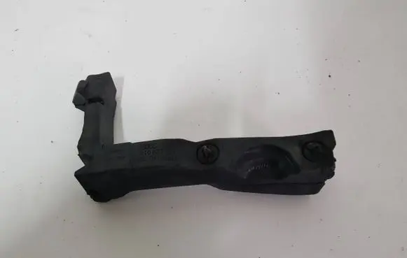 Audi A5 8T 8F Fender foam support/seal 8T0823721