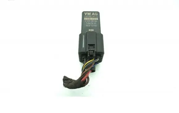 Volkswagen Amarok Glow plug 038907281D