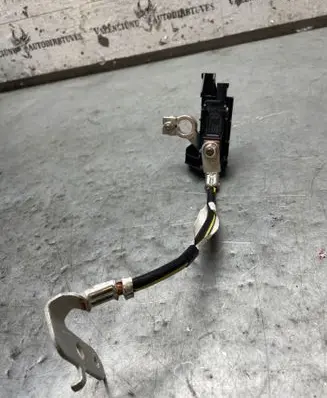 Toyota Corolla E210 E21 Battery relay fuse 288500Y020 0199300001