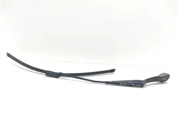 Ford Focus Front wiper blade arm BM5117526AB