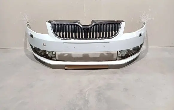 Skoda Octavia Mk3 (5E) Front bumper 5E0807221 5E0853653