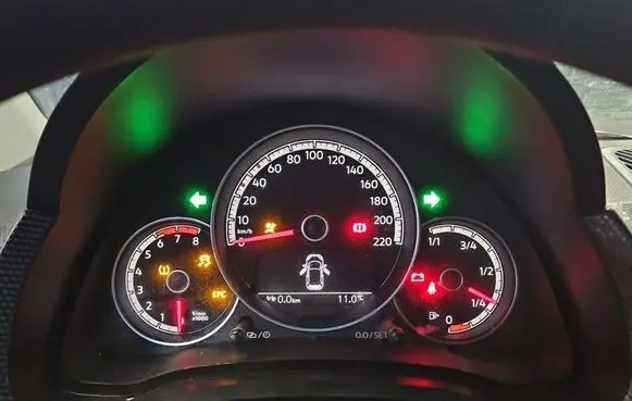 Volkswagen Up Speedometer (instrument cluster) 1S0920870G IMPRK1542652