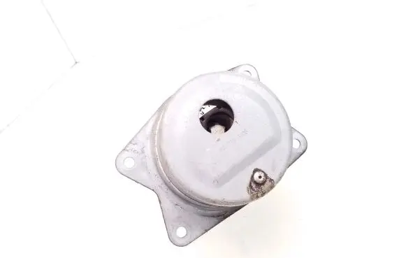 Opel Signum Engine mount bracket V05214 V05729