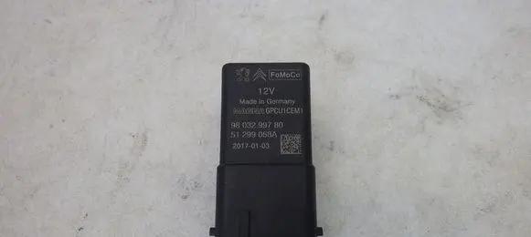 Citroen C3 Glow plug pre-heat relay 9803299780