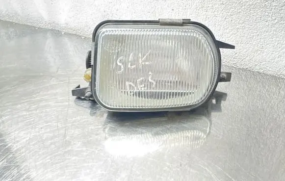 Mercedes-Benz C W203 Front fog light 2158200656 1NA00797602