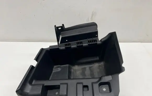 BMW 5 G30 G31 G38 Glove box 7417521 A068147 7949110