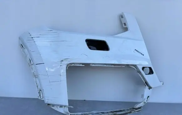 Audi Q2 - Front bumper corner part panel trim 81A807438A
