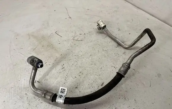 BMW X1 F48 F49 Air conditioning (A/C) pipe/hose 9289101