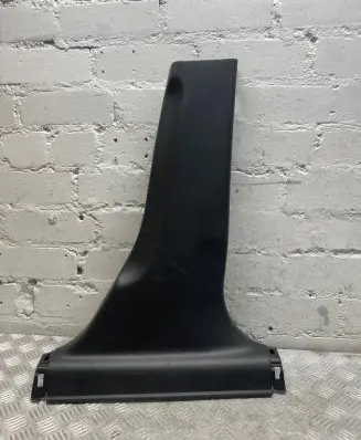Honda CR-V (B) pillar trim (bottom) 84121T01A0120
