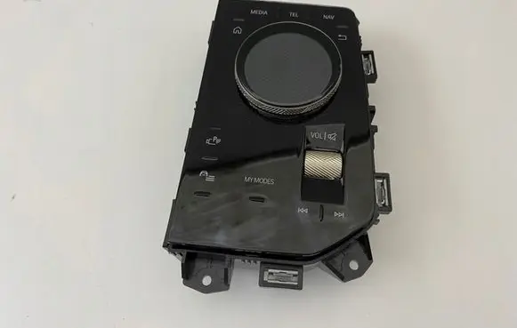 BMW 7 G70 Head unit multimedia control 5A49FC7