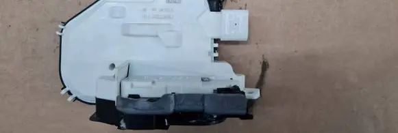 Audi Q5 SQ5 Rear door lock 4G0839016N