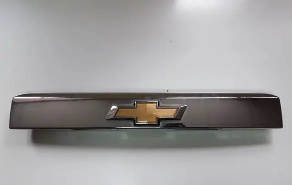 Chevrolet Orlando Tailgate trim 96886794