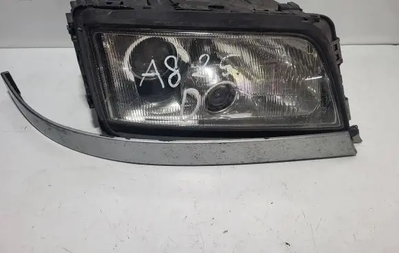 Audi A8 S8 D3 4E Headlight/headlamp 4D0941030E 1307022219