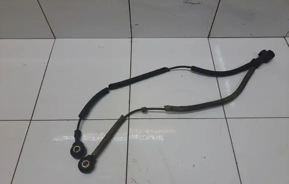 Volvo V70 Detonation knock sensor 0261231142