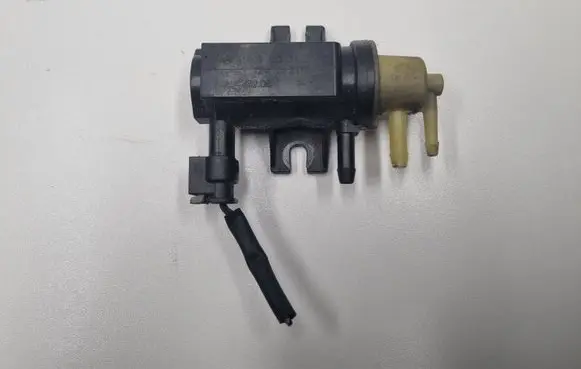 Mercedes-Benz Sprinter W907 W910 Turbo solenoid valve A0091533128 0091533128