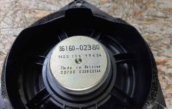 Toyota Corolla E120 E130 Rear door speaker 8616002380