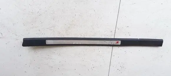 Audi A3 S3 8P Front sill trim cover 8p4853492a 8p4853492b