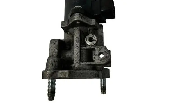 Toyota Auris E180 EGR valve 2562037120