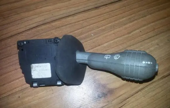 Renault Twingo I Wiper control stalk