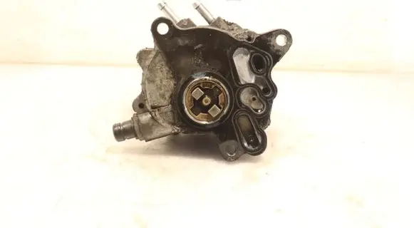 Volkswagen PASSAT B6 Vacuum pump