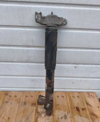 Opel Insignia A Rear shock absorber/damper 13319753