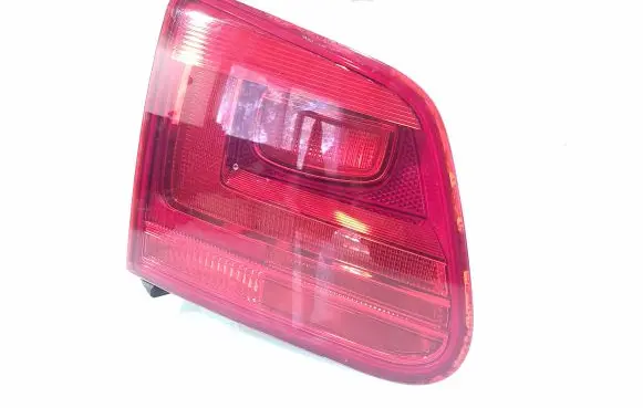 Volkswagen Tiguan Tailgate rear/tail lights 5N0945309
