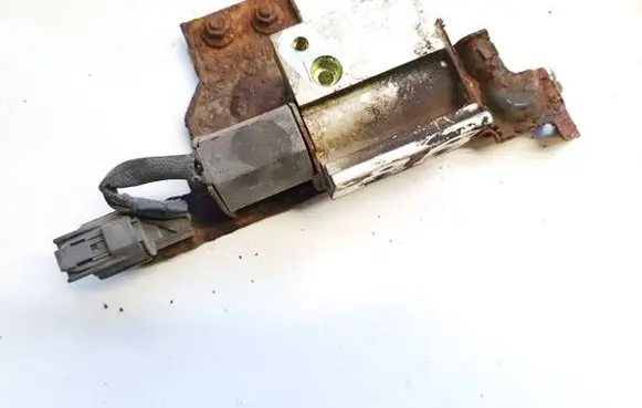 Air conditioning (A/C) expansion valve