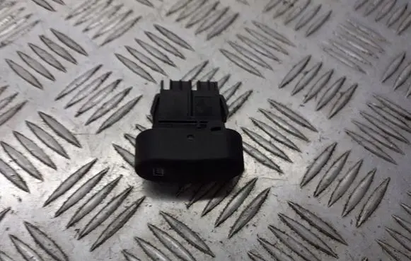 Renault Kangoo I Windscreen/window heater switch 093829B