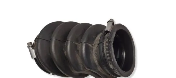Ford Focus Turbo air intake inlet pipe/hose 1059139S01
