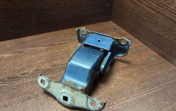 Renault Trafic II (X83) Loading door upper hinge 312304K 66379