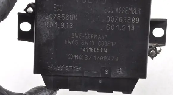 Volvo XC70 Parking PDC control unit/module 30765690