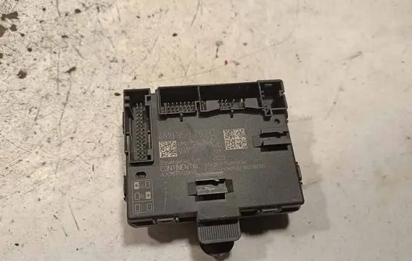 Audi Q7 4M Door control unit/module 4M0959793C A2C7465920600