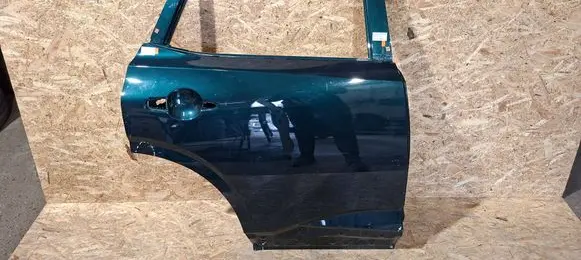 Nissan Qashqai J12 Rear door K915116