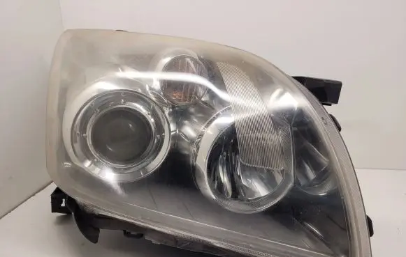 Toyota Avensis T250 Headlight/headlamp UPMM60GF20 35108