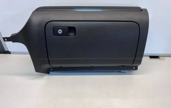 Volkswagen Golf Plus Glove box 1K1857290 PPTV30 1355D300465