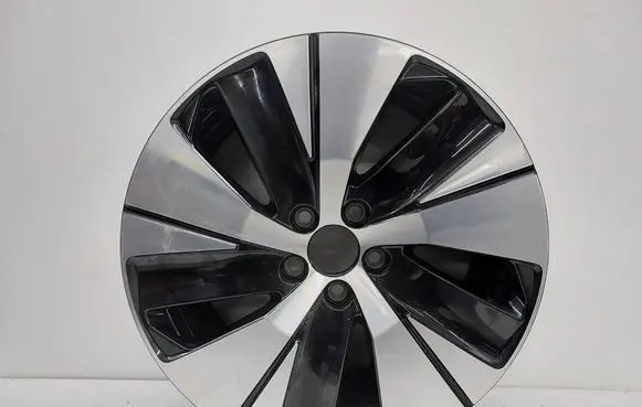 Volvo XC40 R18 alloy rim 31680403 SP31680403
