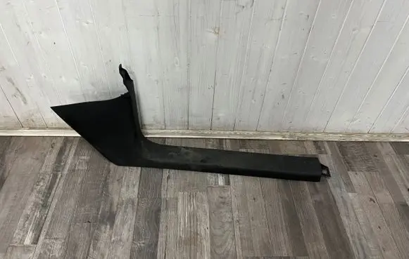 Volkswagen Touran I Front sill trim cover 1T1863484C