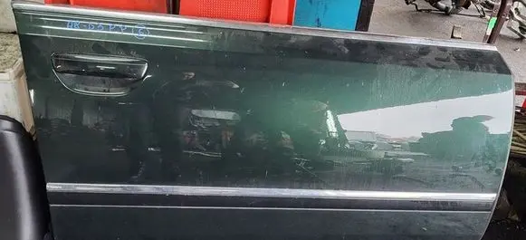 Audi A8 S8 D3 4E Front door