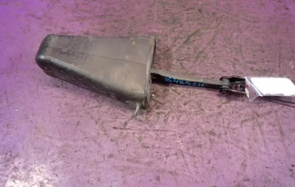 BMW 5 E60 E61 Front door check strap stopper 7033623