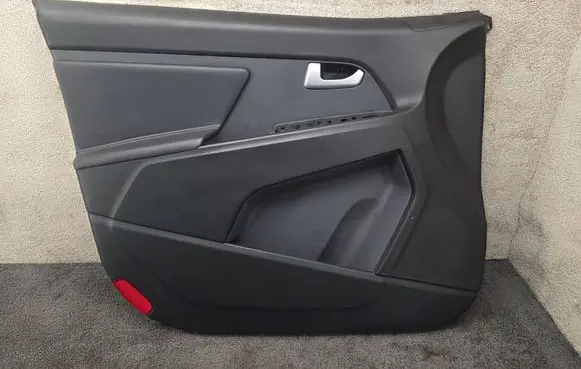KIA Sportage Front door card panel trim 823513U000