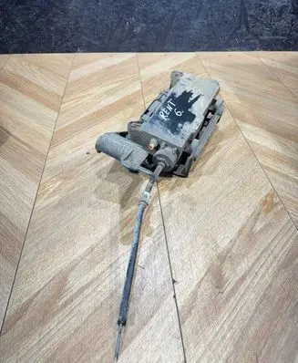 Renault Scenic II - Grand scenic II Hand brake/parking brake motor 8200343471 01745280840 033390818