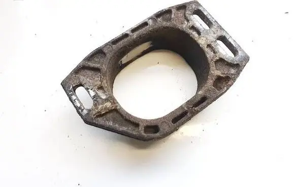 Skoda Superb B5 (3U) Engine mounting bracket 