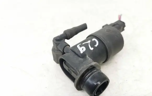 Peugeot 207 Windscreen/windshield washer pump 9641553980