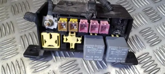 KIA Carnival Fuse box set 0K53A67BX1