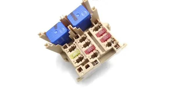 Nissan Qashqai Fuse box set 25230-79942