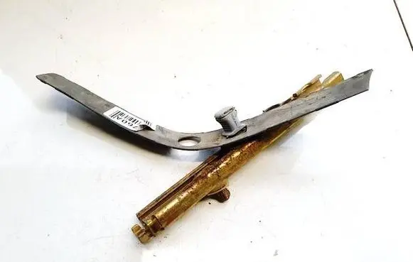 Renault Espace II Seat belt adjustment rail 7700786024